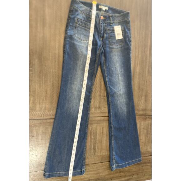 NWT Cabi Patch Pocket Blue Denim Flare Bootcut Jeans Pants Women’s Size 0 NEW - Picture 9 of 13